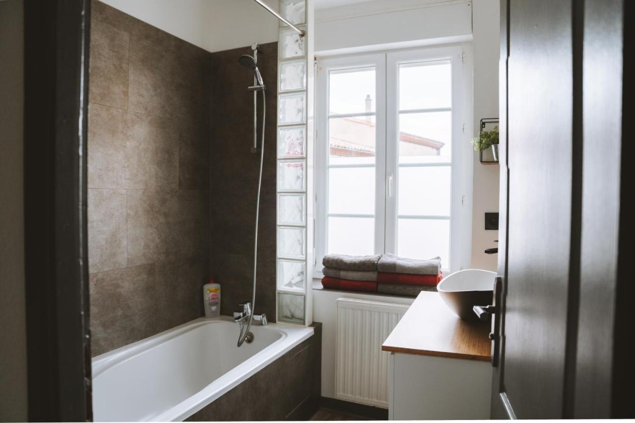Appartement GEST-LOC LOCATION MEUBLÉE T3 Le DrômArdèchois - TOURNON SUR RHÔNE - ARDÈCHE Extérieur photo