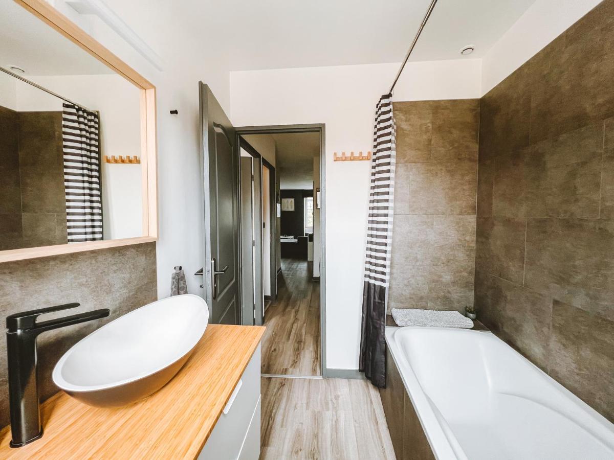 Appartement GEST-LOC LOCATION MEUBLÉE T3 Le DrômArdèchois - TOURNON SUR RHÔNE - ARDÈCHE Extérieur photo